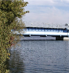 Brücke Kühlwasserentnahmepfeiler MVA-Wels